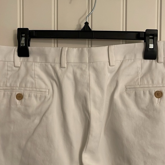Lauren Ralph Lauren Khaki Pants. Men’s size W36xL30 💯 % cotton‎ 4 pocket pants. - Picture 7 of 10